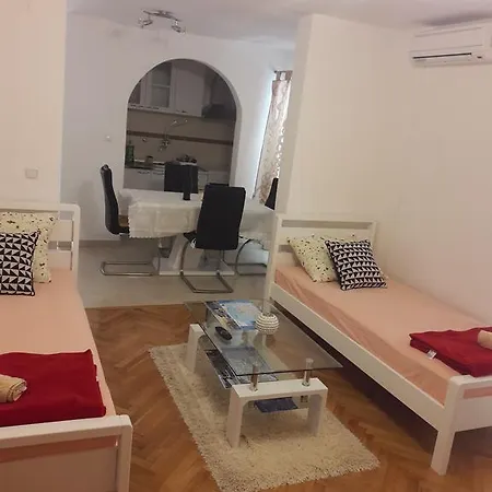 Cleopatra Hostel